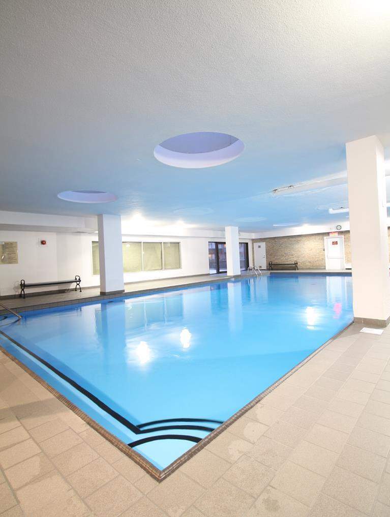 3450 Drummond Tower A - Photo 4