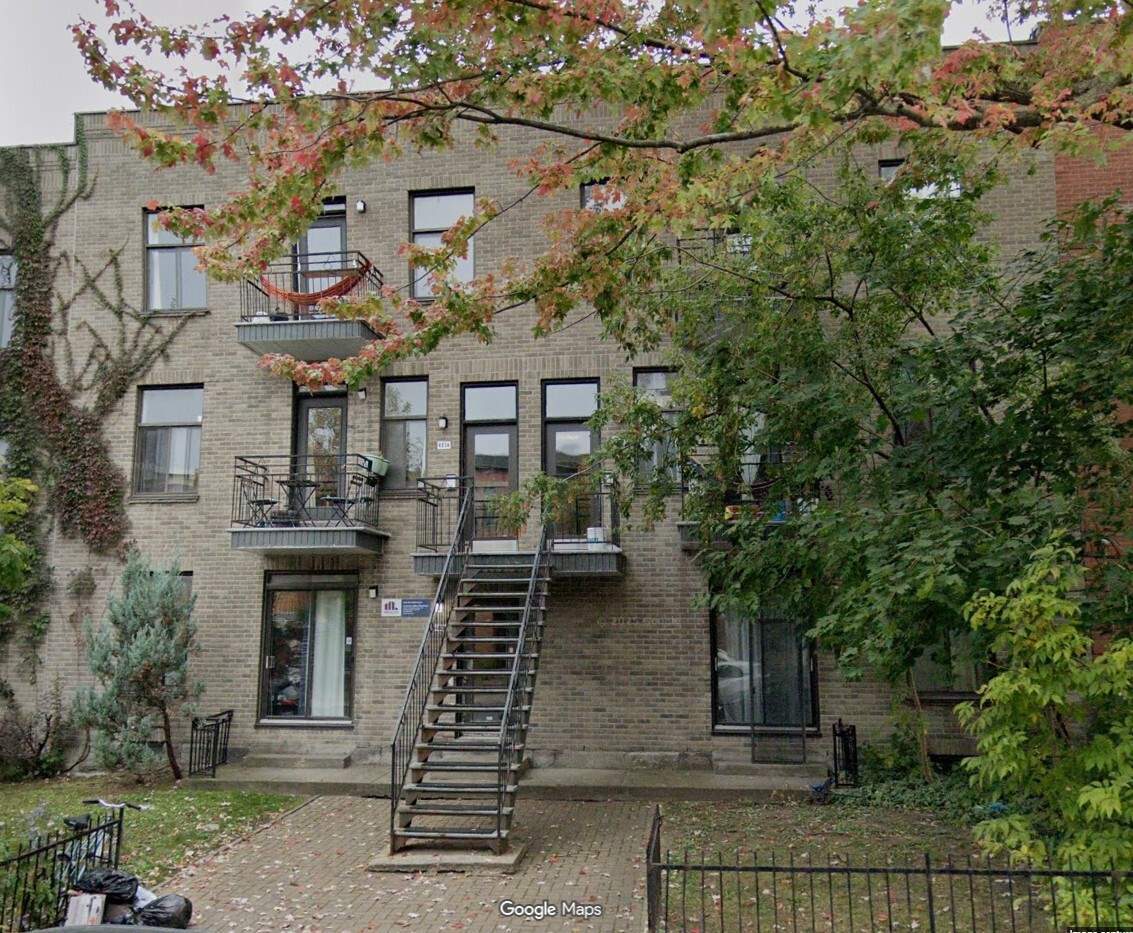 4836 Saint-Urbain