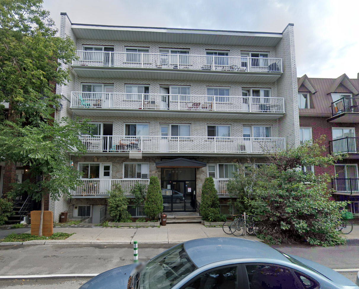 4301 de la Roche