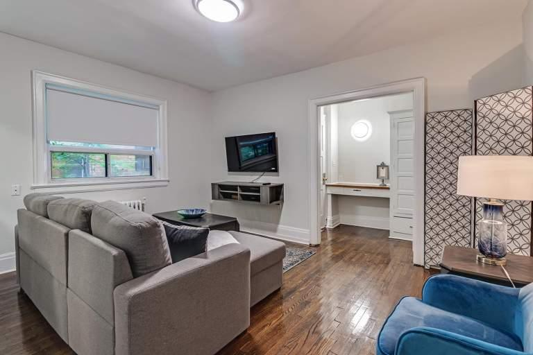 320-342 Avenue Road - Photo 14