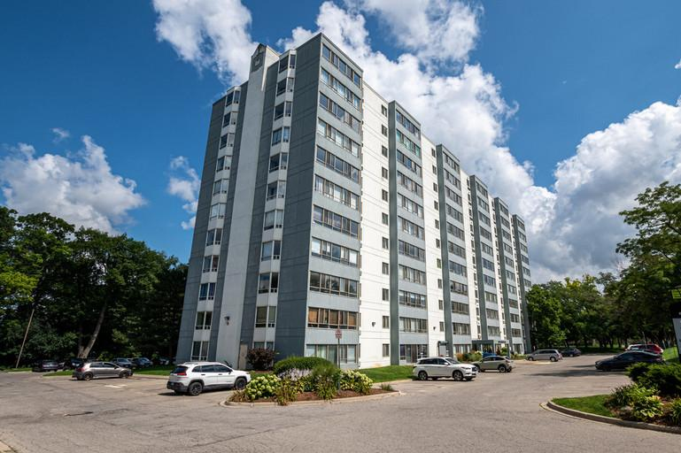 500 Proudfoot Lane - Empress Gate Apartments - Photo 17