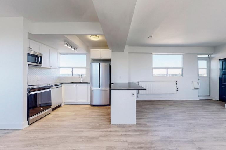 70 Spadina Road - Photo 6