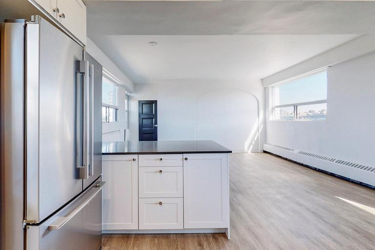 70 Spadina Road - Photo 14