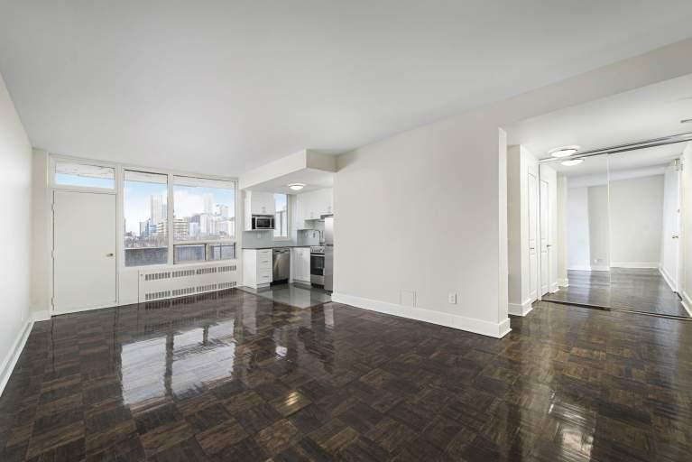 70 Spadina Road - Photo 17