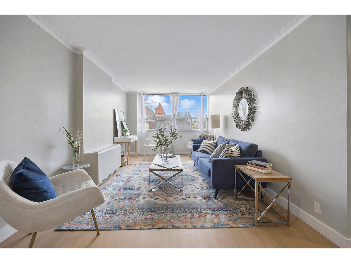 396 Queens Avenue - Photo 7