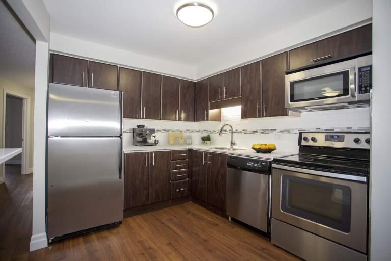 675 Richmond Street - Photo 7