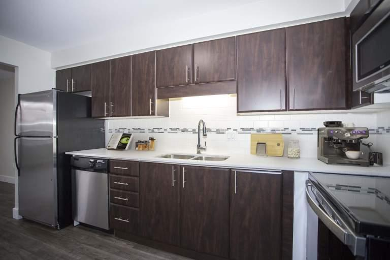 675 Richmond Street - Photo 13