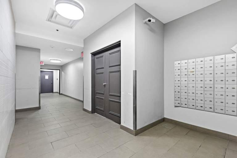 675 Richmond Street - Photo 14