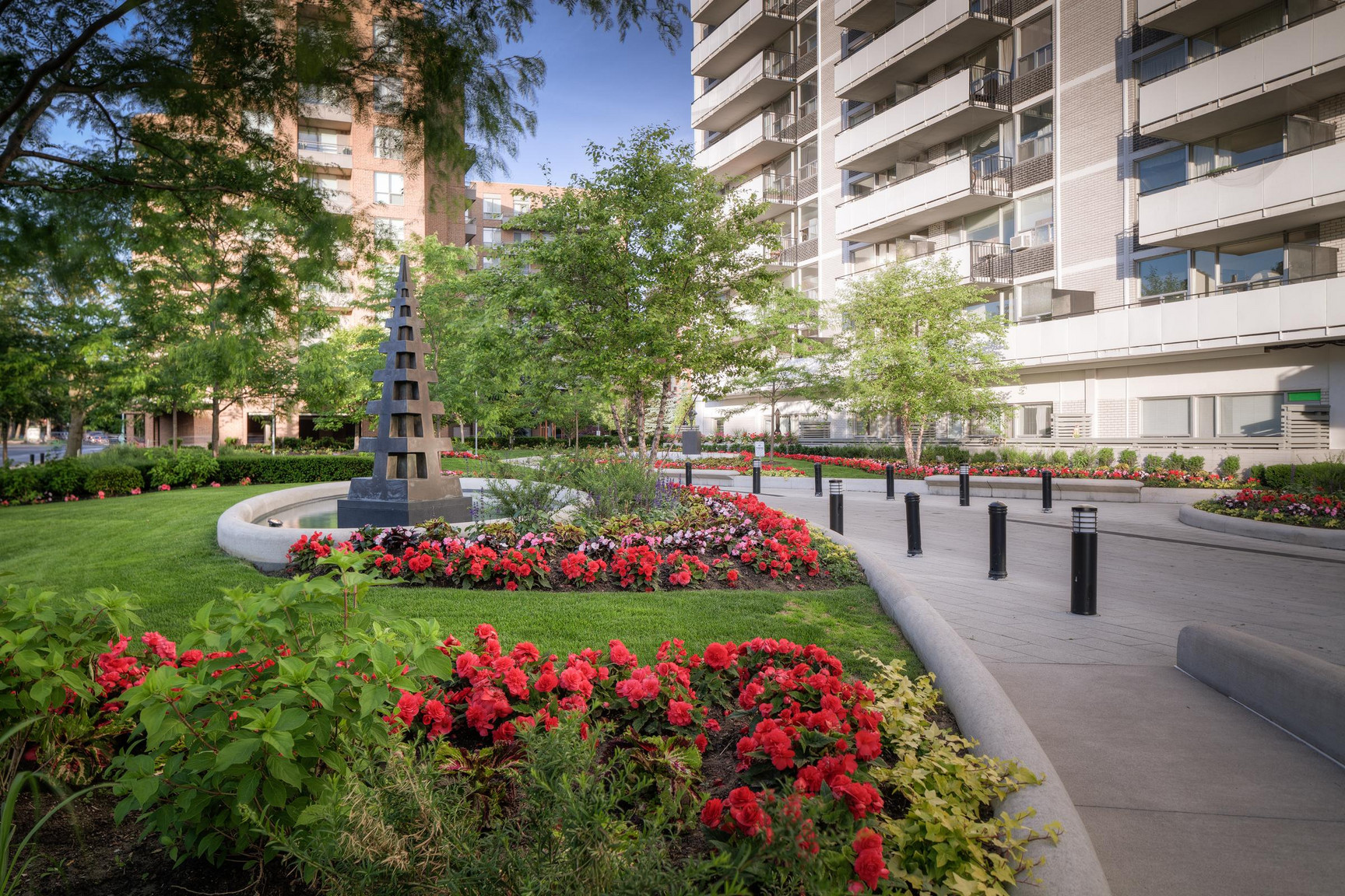 225 Davisville Avenue - Photo 51
