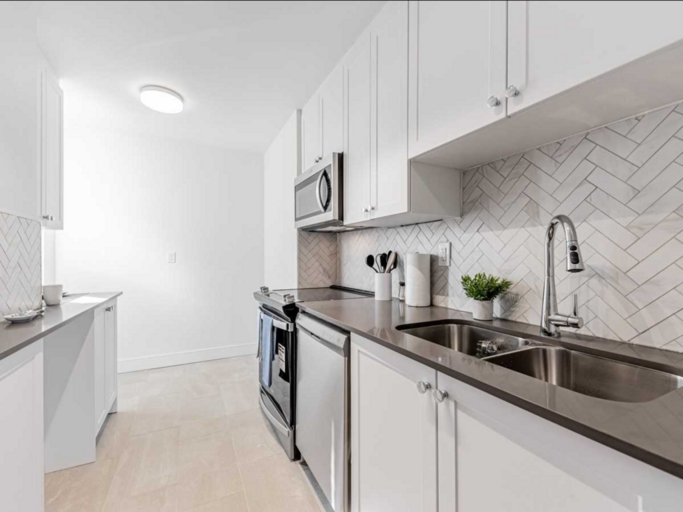 7 Jackes Avenue - Photo 2