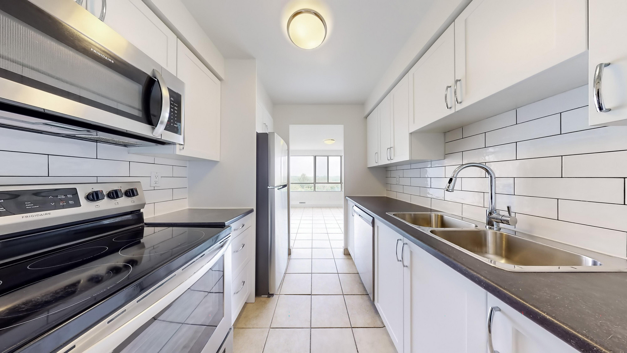 500 Proudfoot Lane - Empress Gate Apartments - Photo 8