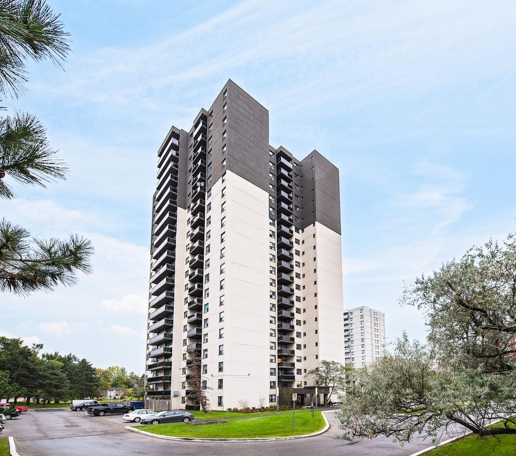 765 Steeles Avenue West - Photo 3