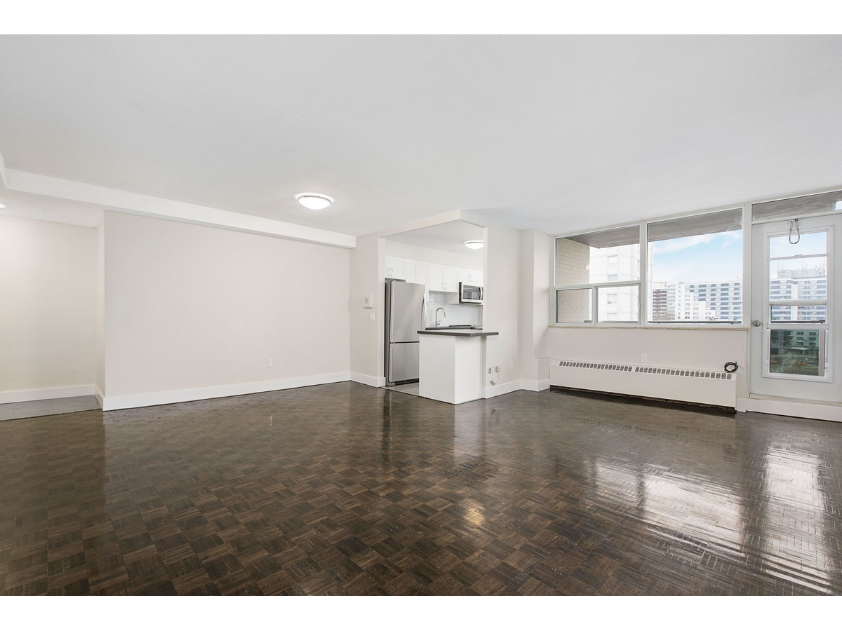 765 Steeles Avenue West - Photo 4