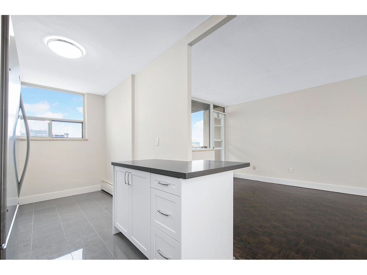 765 Steeles Avenue West - Photo 5