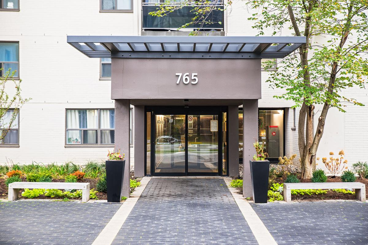 765 Steeles Avenue West - Photo 13