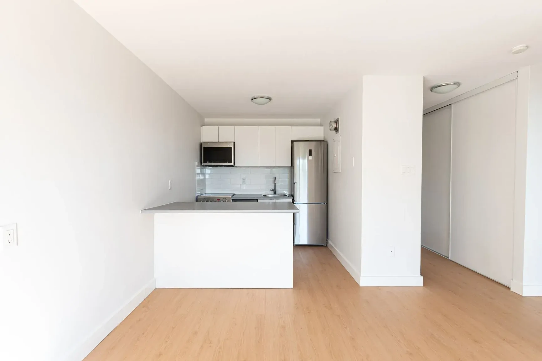420 Central Avenue - Photo 5