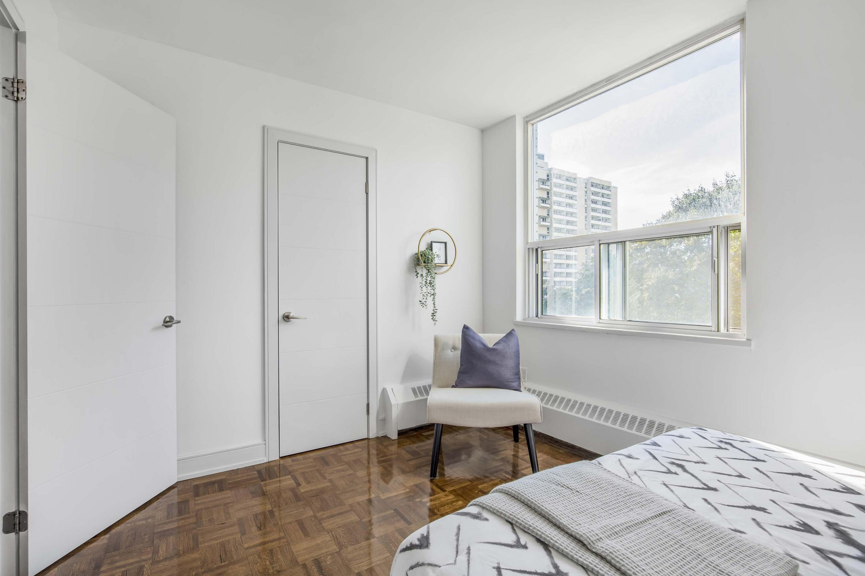 225 Davisville Avenue - Photo 15