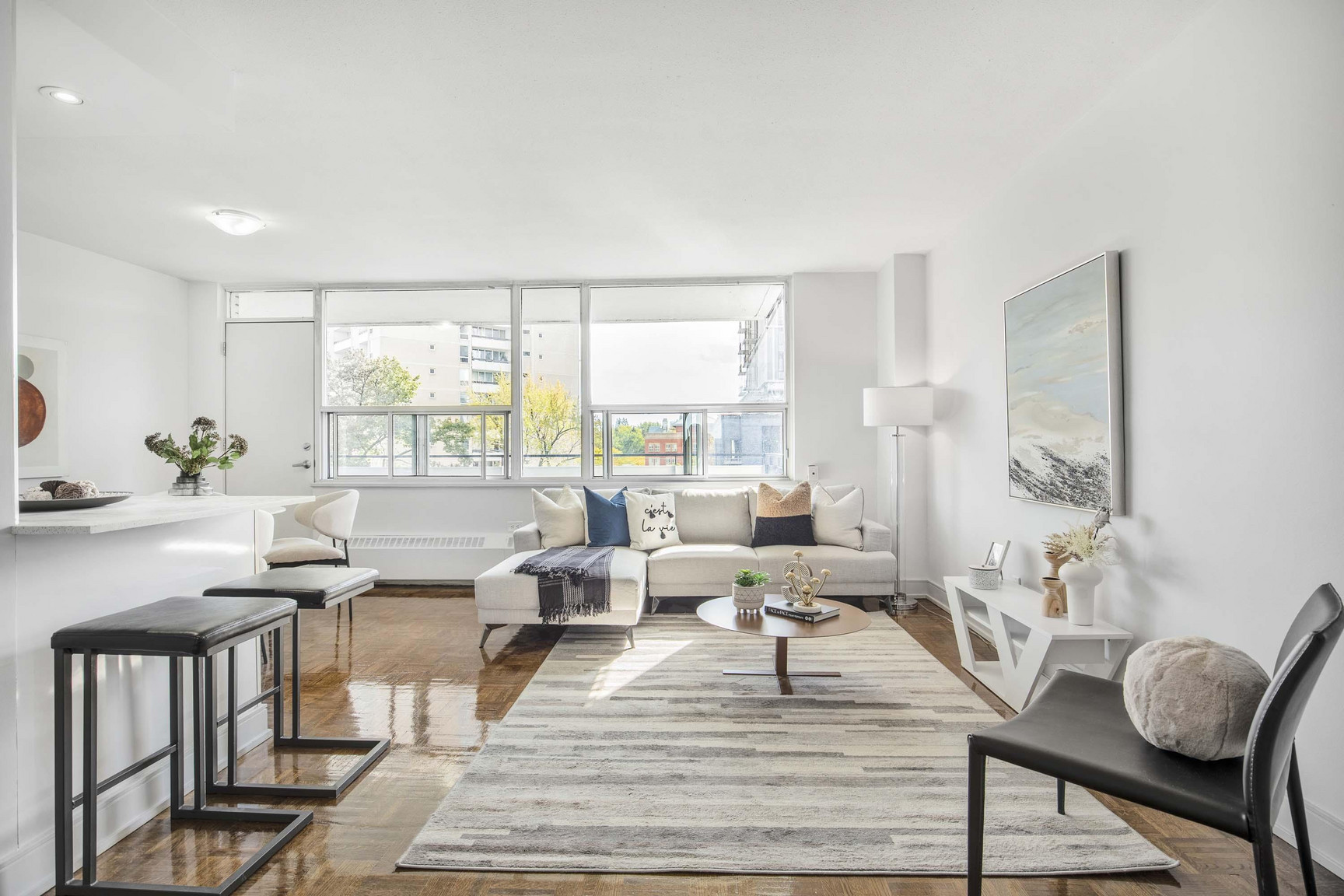 225 Davisville Avenue - Photo 9