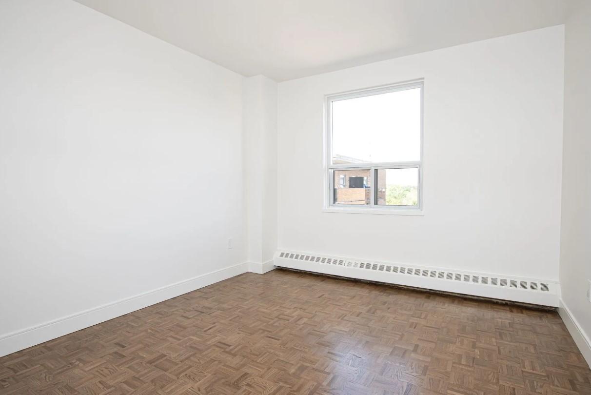 7411 & 7433 Yonge St. and 20 & 30 Clarke Ave - Photo 7