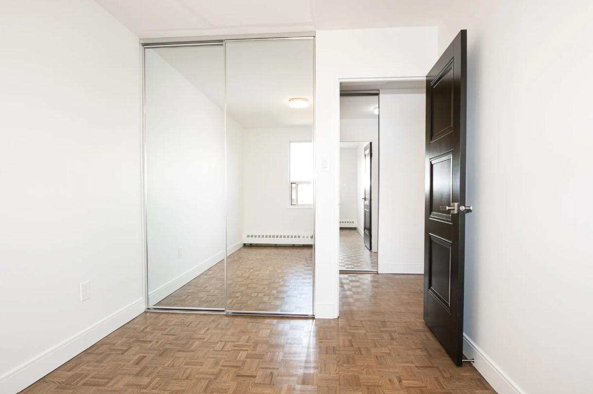 7411 & 7433 Yonge St. and 20 & 30 Clarke Ave - Photo 6