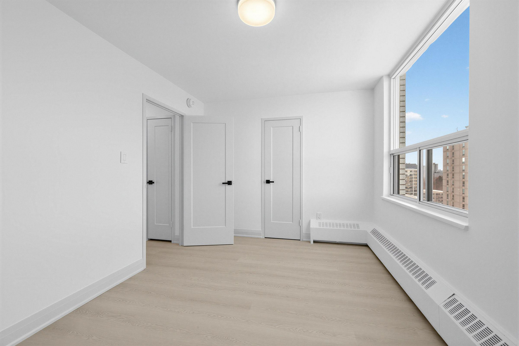 225 Davisville Avenue - Photo 36