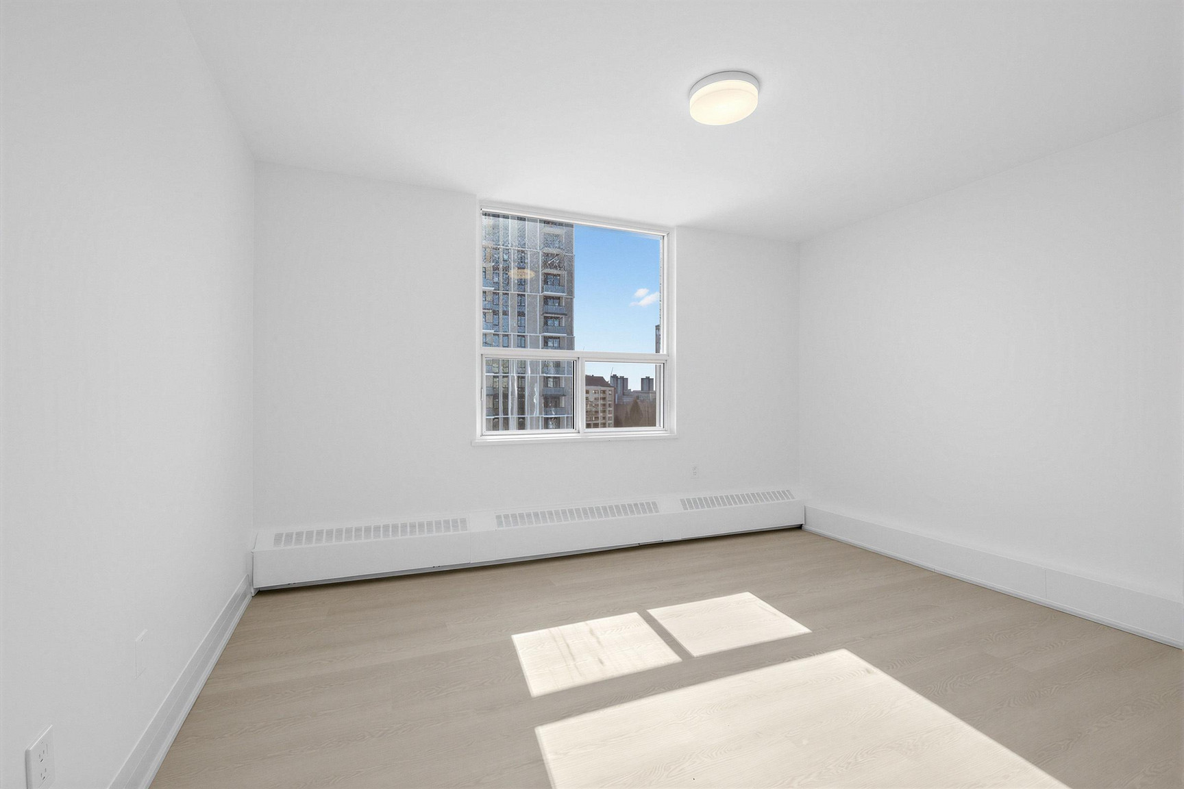 225 Davisville Avenue - Photo 42