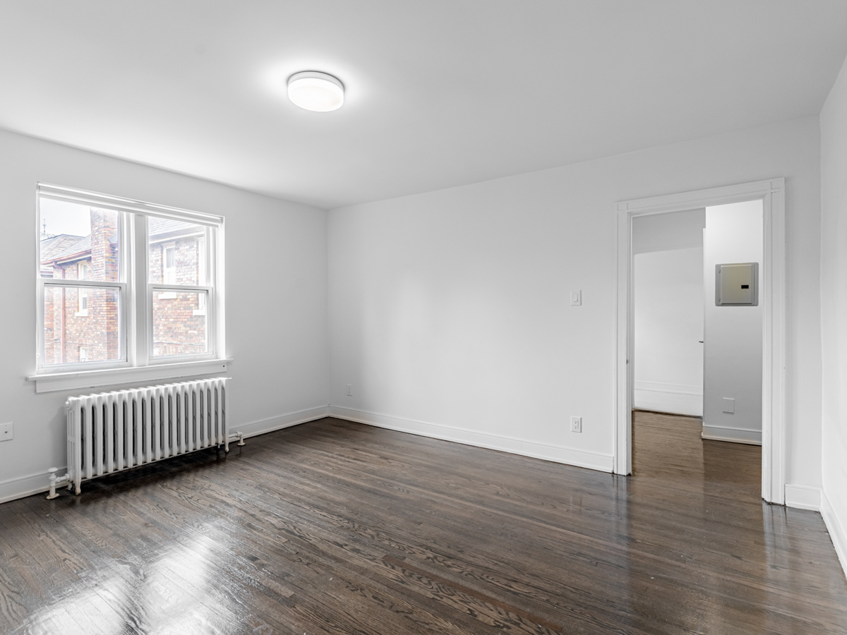 310-312 LONSDALE RD - Photo 6