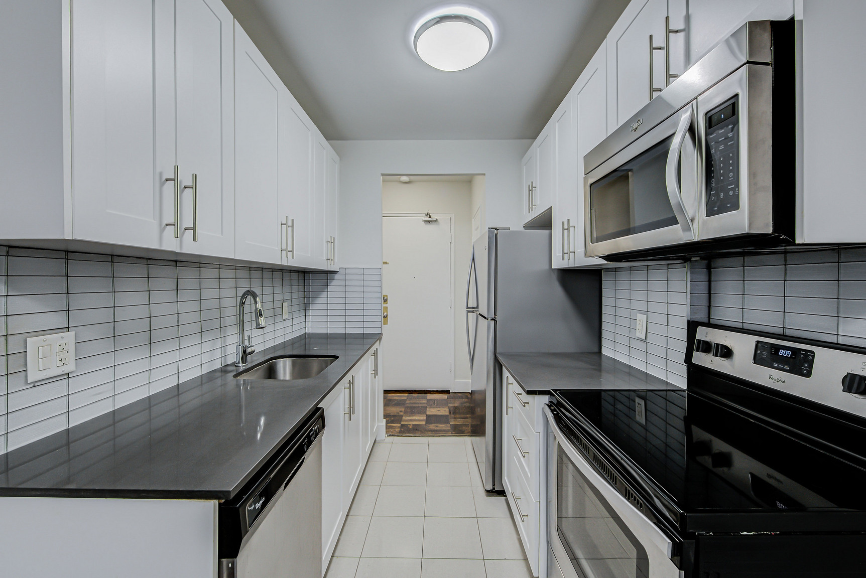 1150/1200 Kingston Road - Photo 3