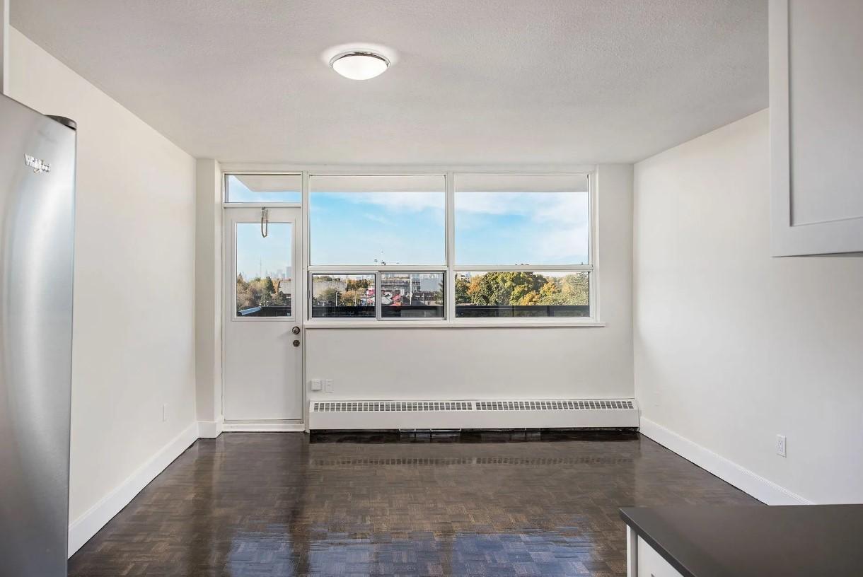 1080 Kingston Road - Photo 8