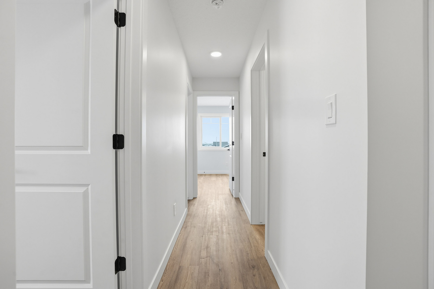 1621 West Market St - Photo 2