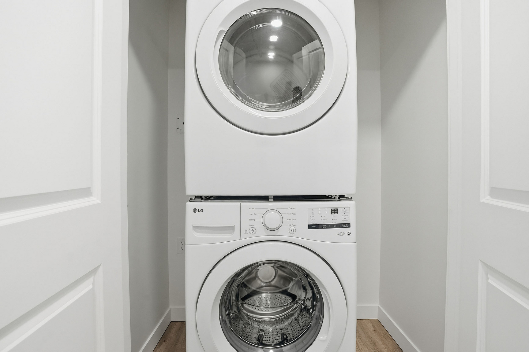 1621 West Market St - Photo 8