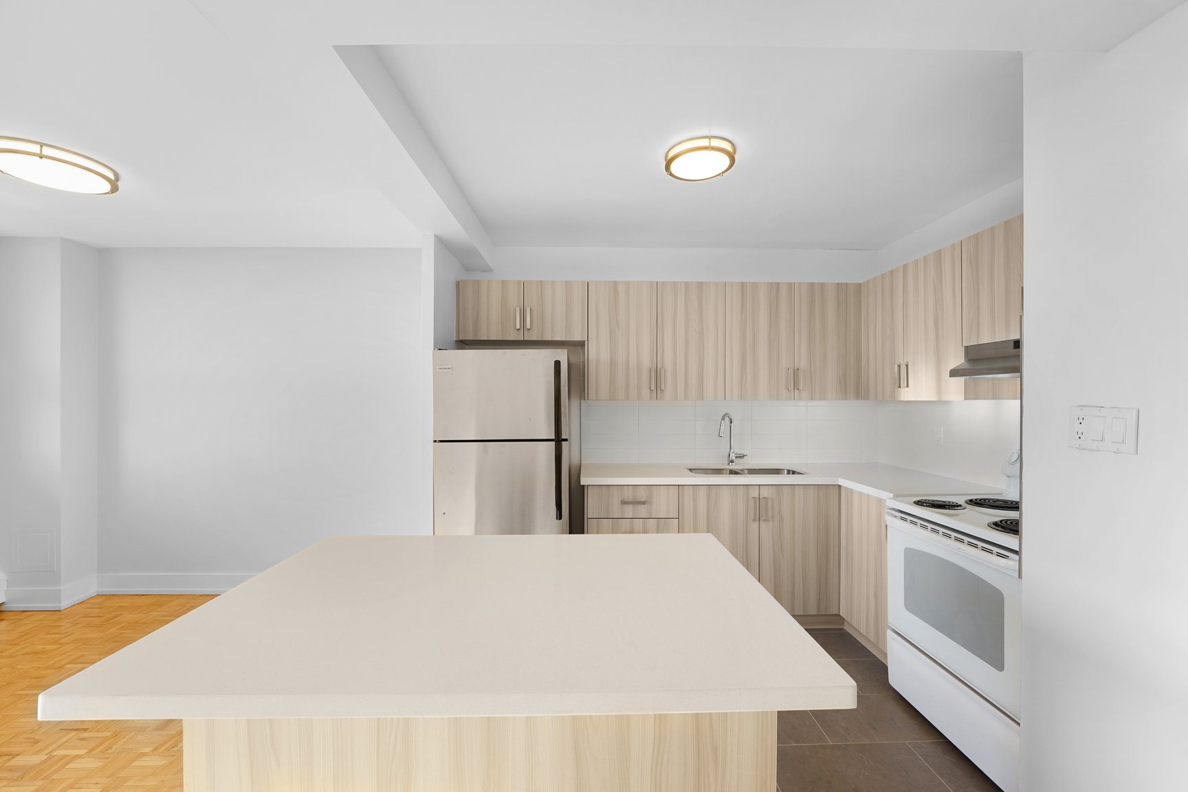 The Carillon Apartments for Rent in Mississauga  - Photo 12