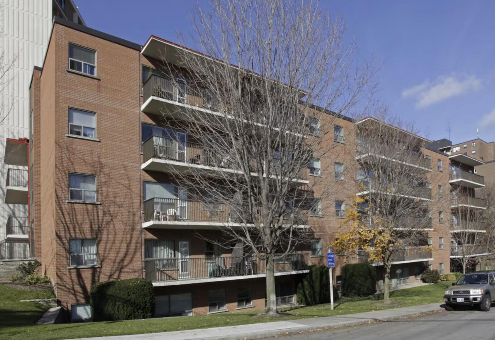 12 Park St. E. - Photo 8