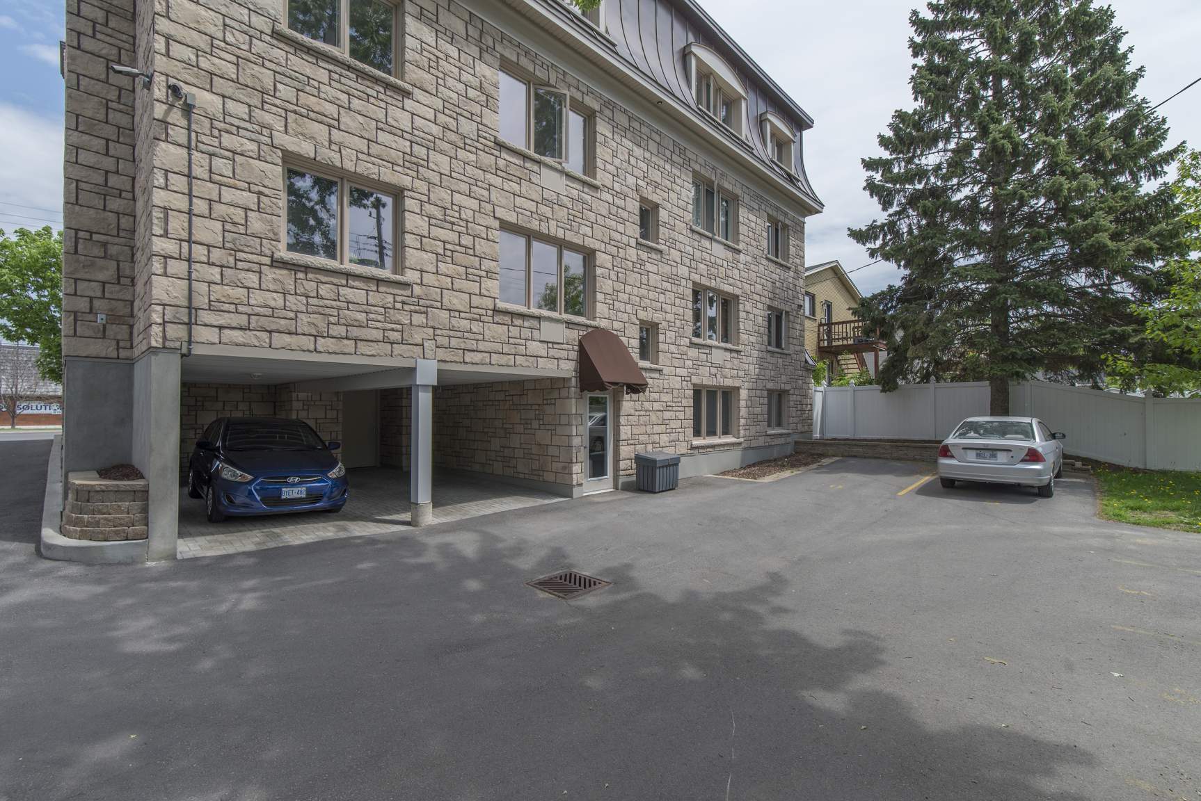 1662 Russell Rd - Photo 40
