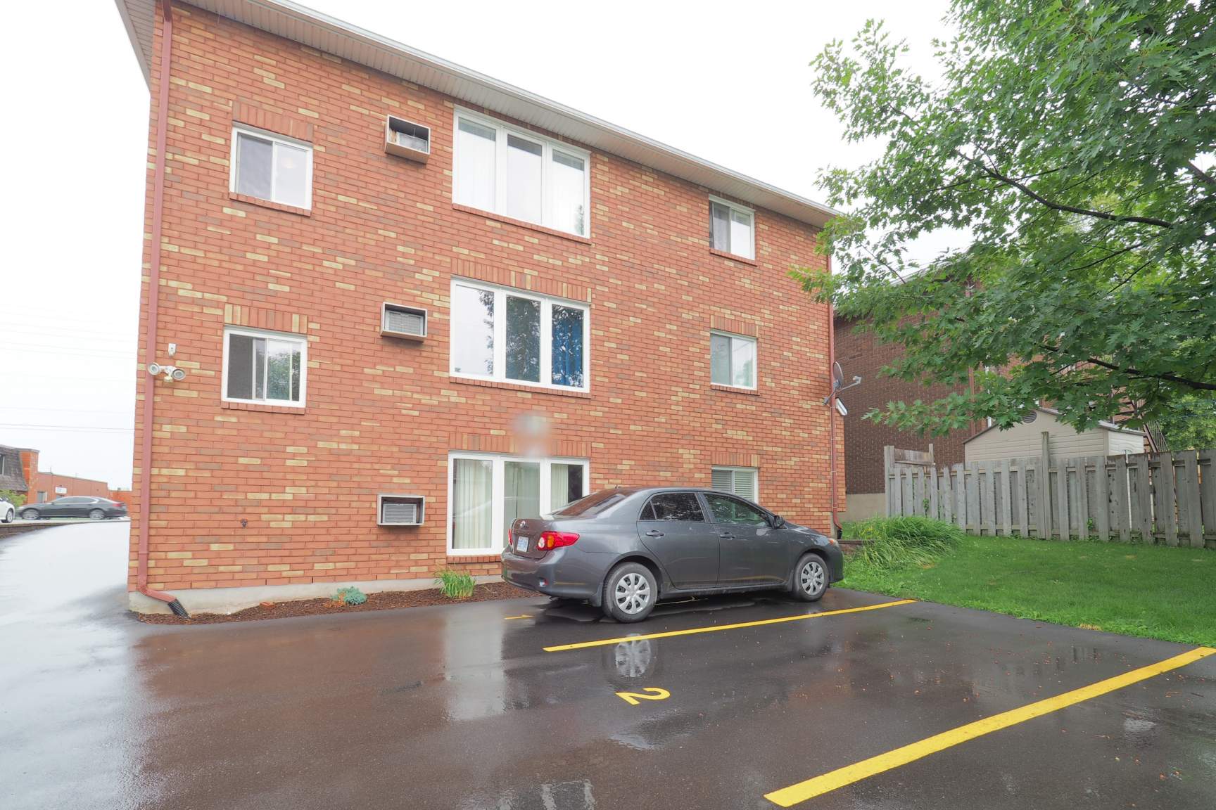 1678 Russell Rd - Photo 18