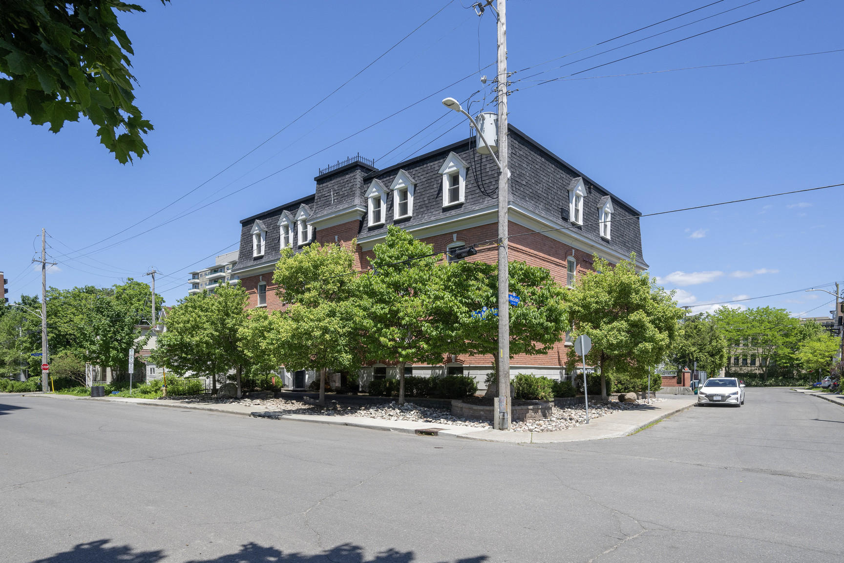 385 Bell St South - Photo 14