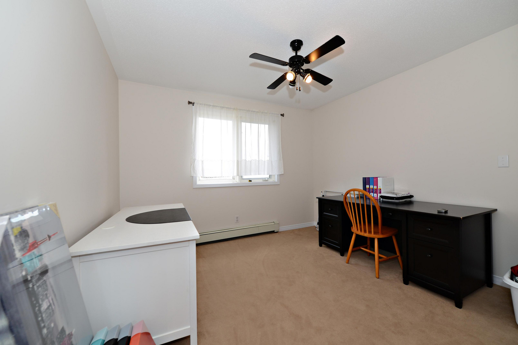 1660 Russell Rd - Photo 14