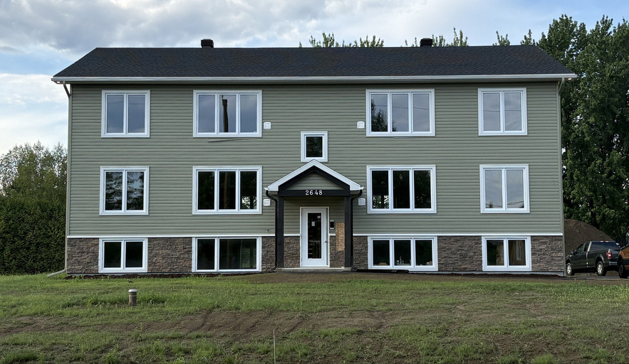 2648 Old Montreal Rd