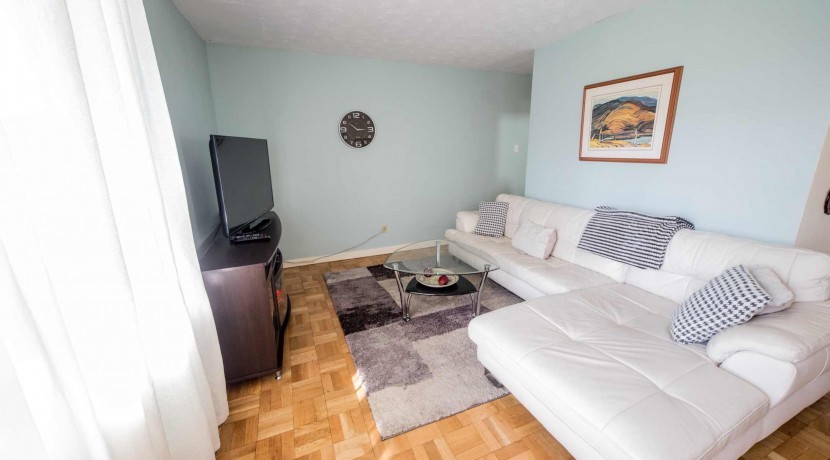 839 Roselawn Avenue - Photo 11