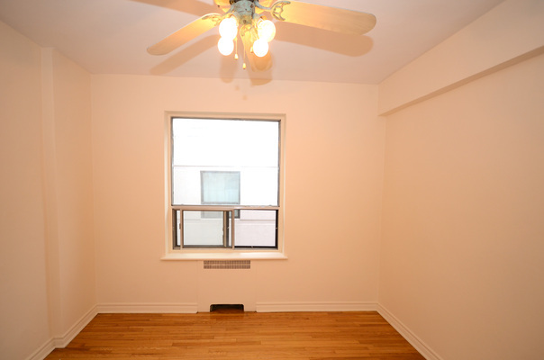 869 – 875 Avenue Road - Photo 16