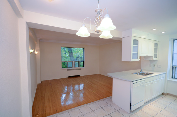 869 – 875 Avenue Road - Photo 22