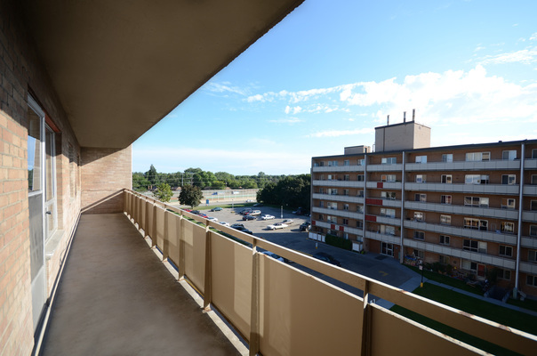 549 - 573 North Service Road - Photo 36
