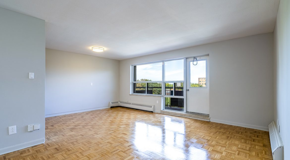 150 Culford Road - Photo 2