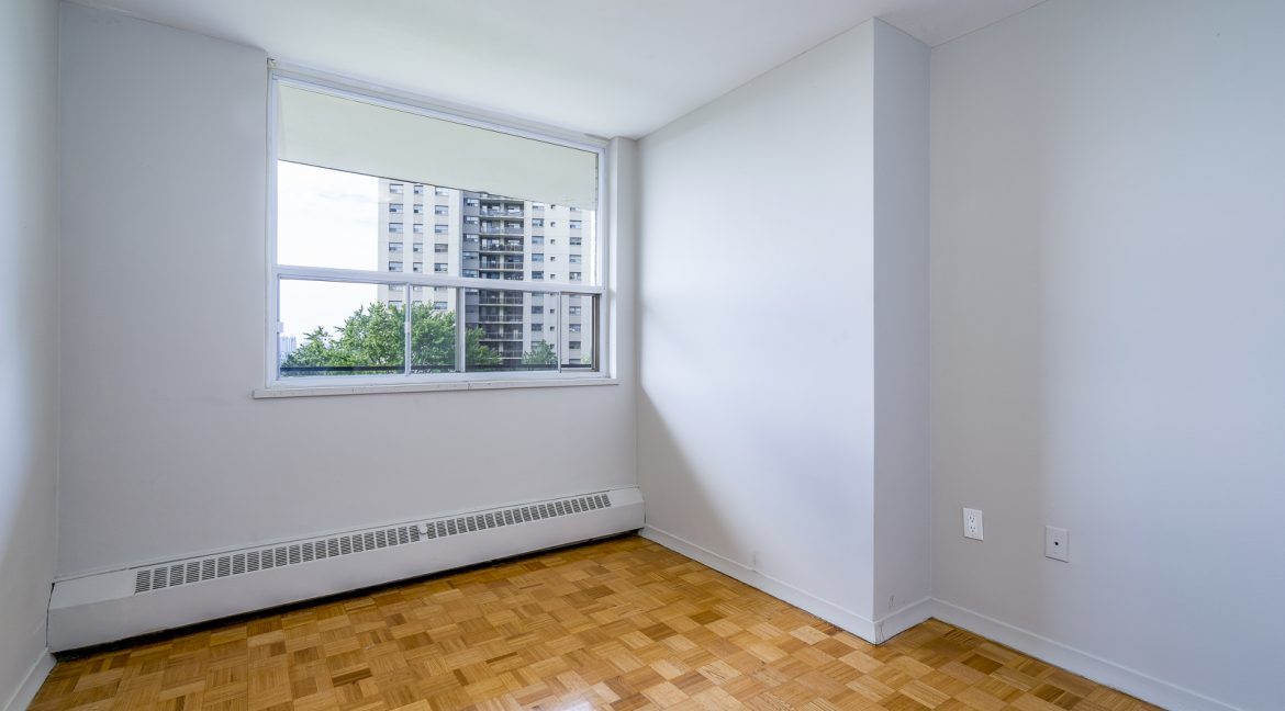 2960 Don Mills Road - Photo 25