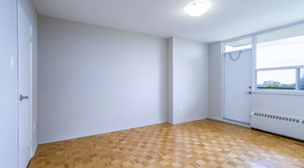 2960 Don Mills Road - Photo 29