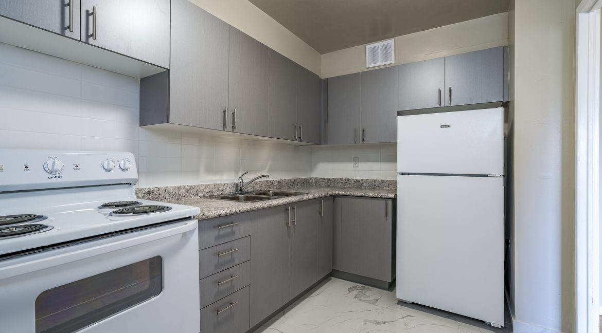 6161 Bathurst Street - Photo 9