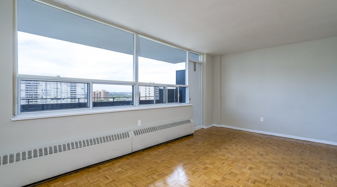 6161 Bathurst Street - Photo 15