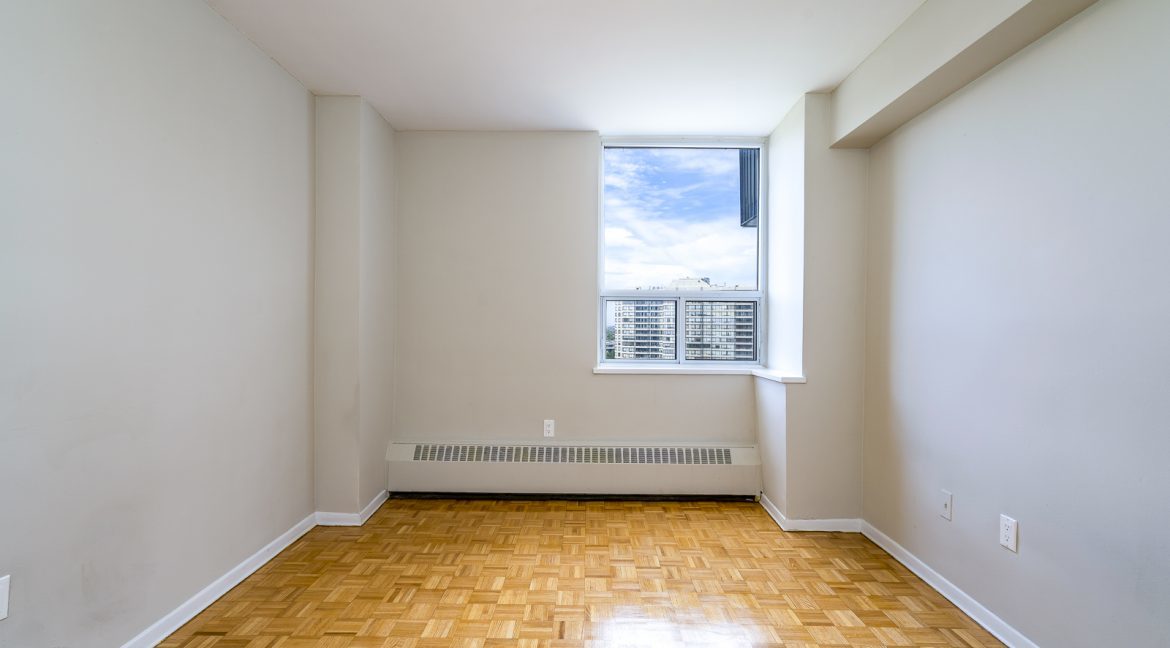 6161 Bathurst Street - Photo 29