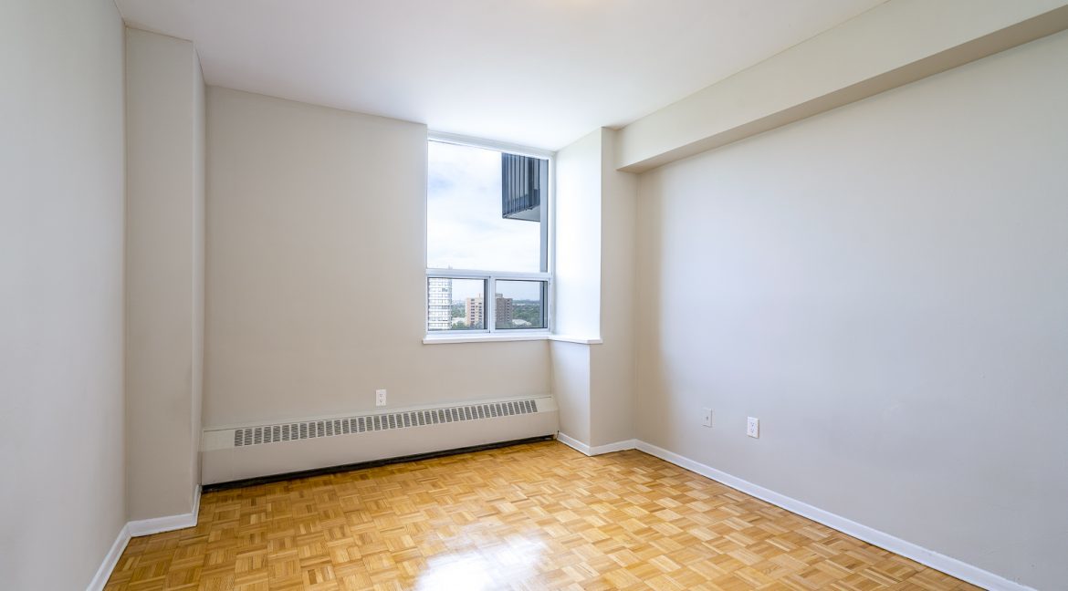 6161 Bathurst Street - Photo 31