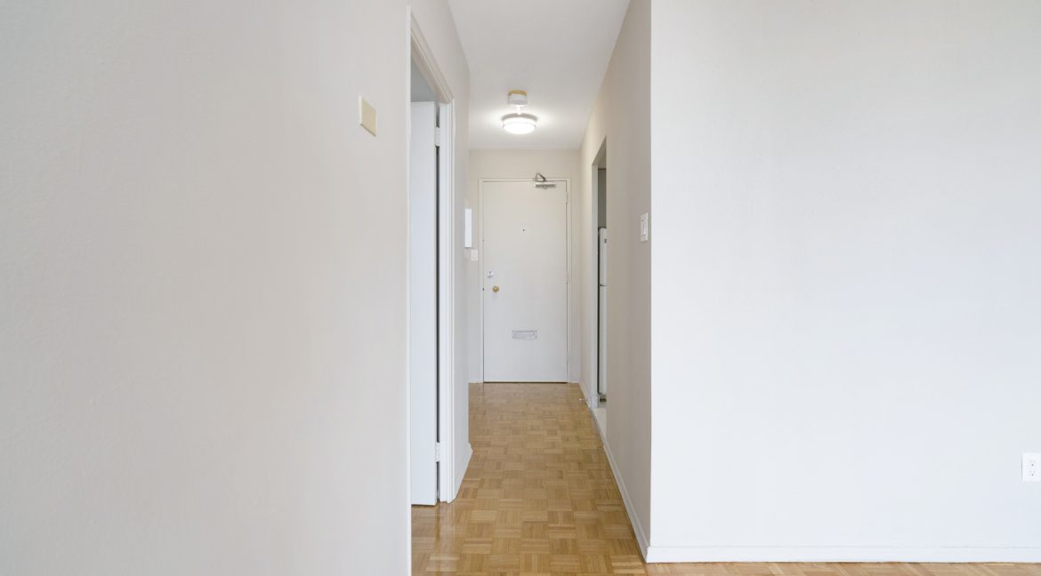 3201 Lawrence Ave East - Photo 12